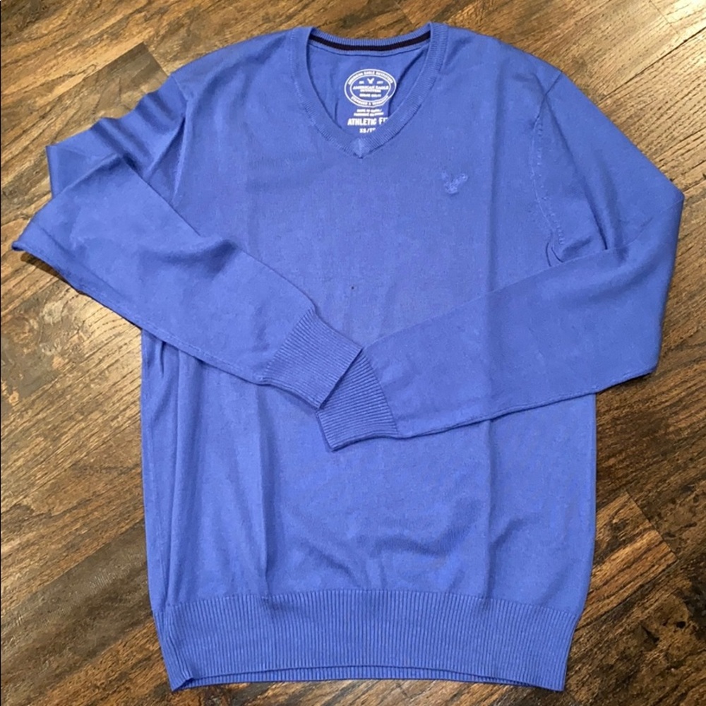 American Eagle sweater